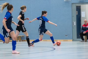 Bild 180 - F Loewinnen Hallen Cup